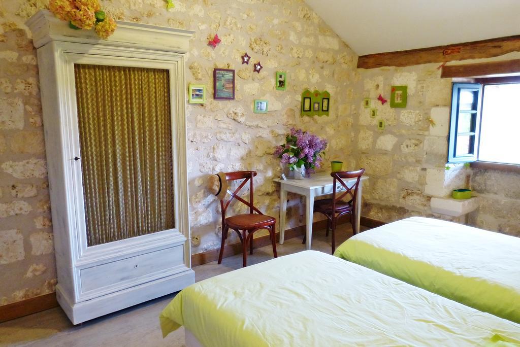 Bed and Breakfast L'Echappee Belle Perigord Cercles Номер фото