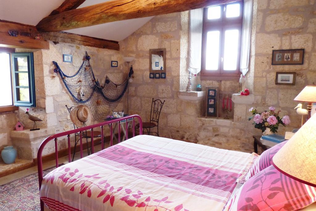 Bed and Breakfast L'Echappee Belle Perigord Cercles Номер фото