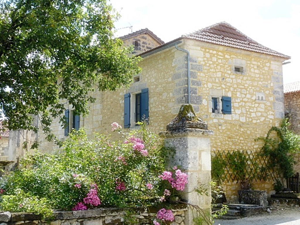 Bed and Breakfast L'Echappee Belle Perigord Cercles Экстерьер фото